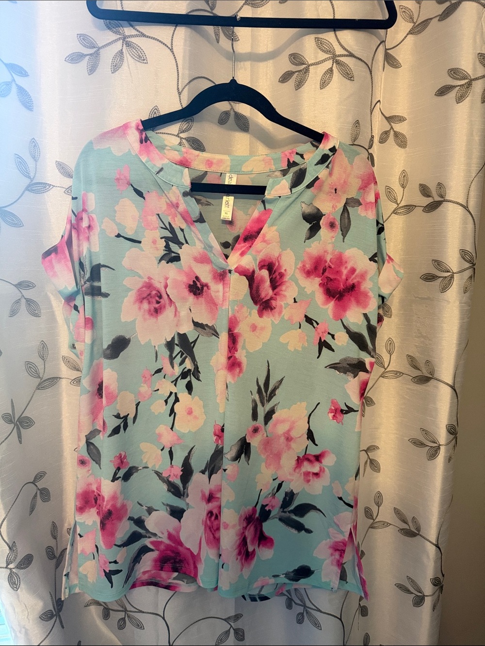 Lightweight Floral V-Neck Blouse in Aqua and Pink